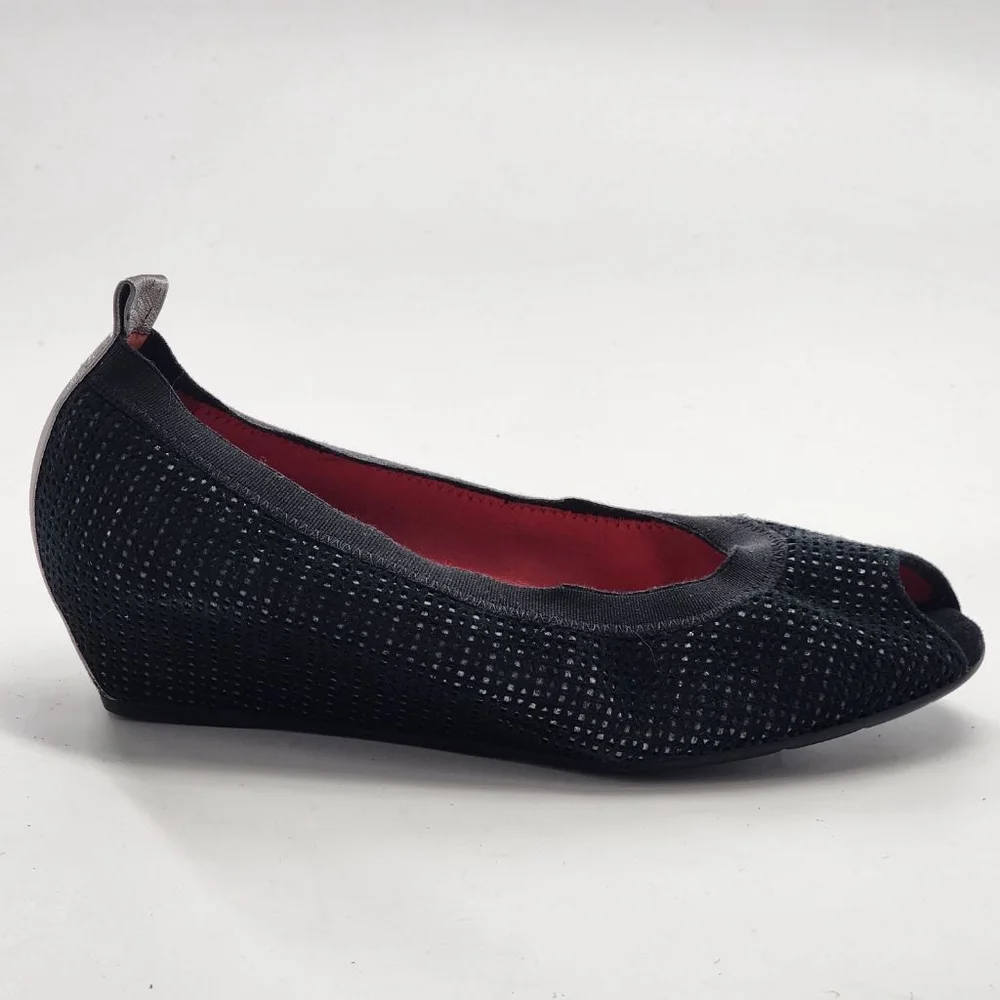 Pas de Rouge step into